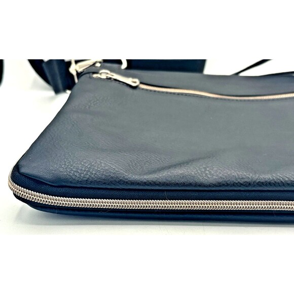 Bianchi Shoulder Bag 2Way TBPI-03 Black A4 Celeste Bicycle Crossbody Travel Bag - Picture 7 of 16